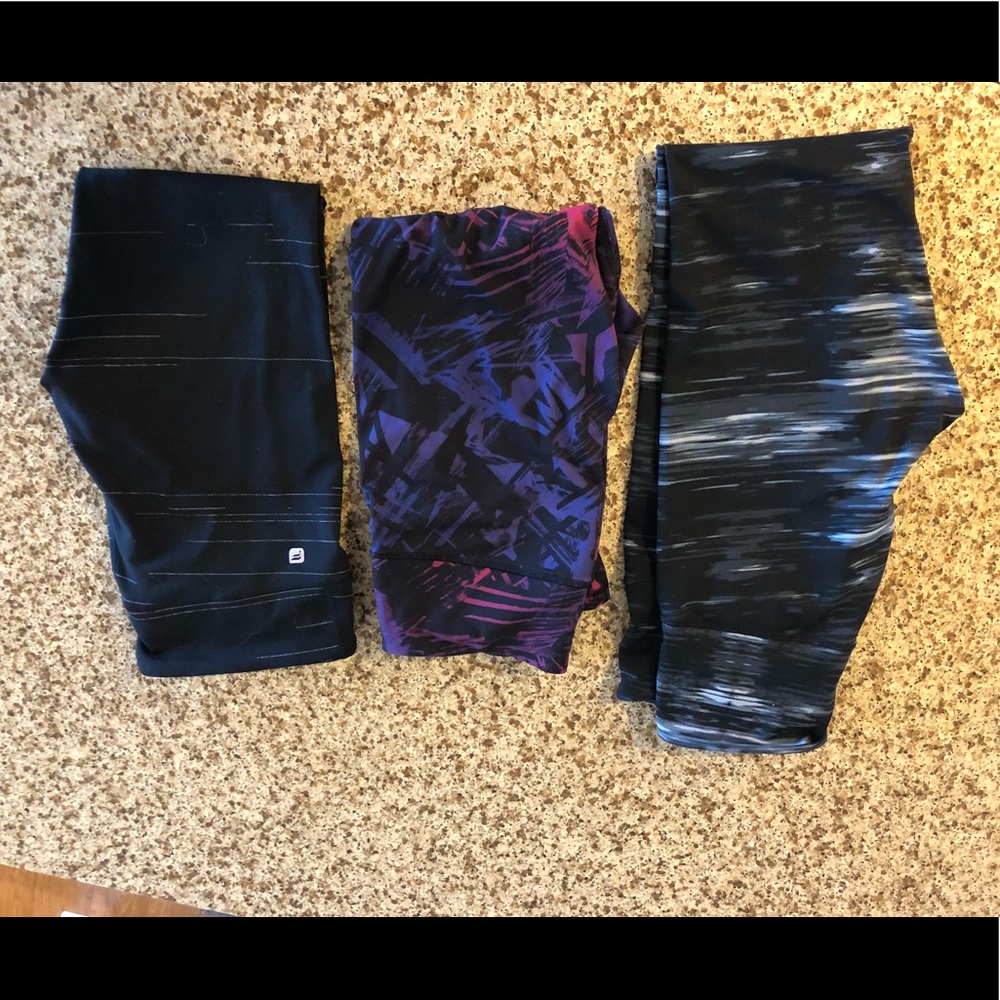 3 pairs of workout leggings size Medium